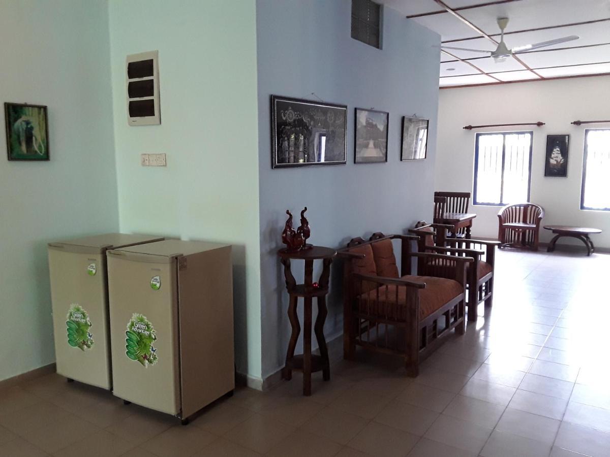 Karl Holiday Bungalow Kalutara Buitenkant foto