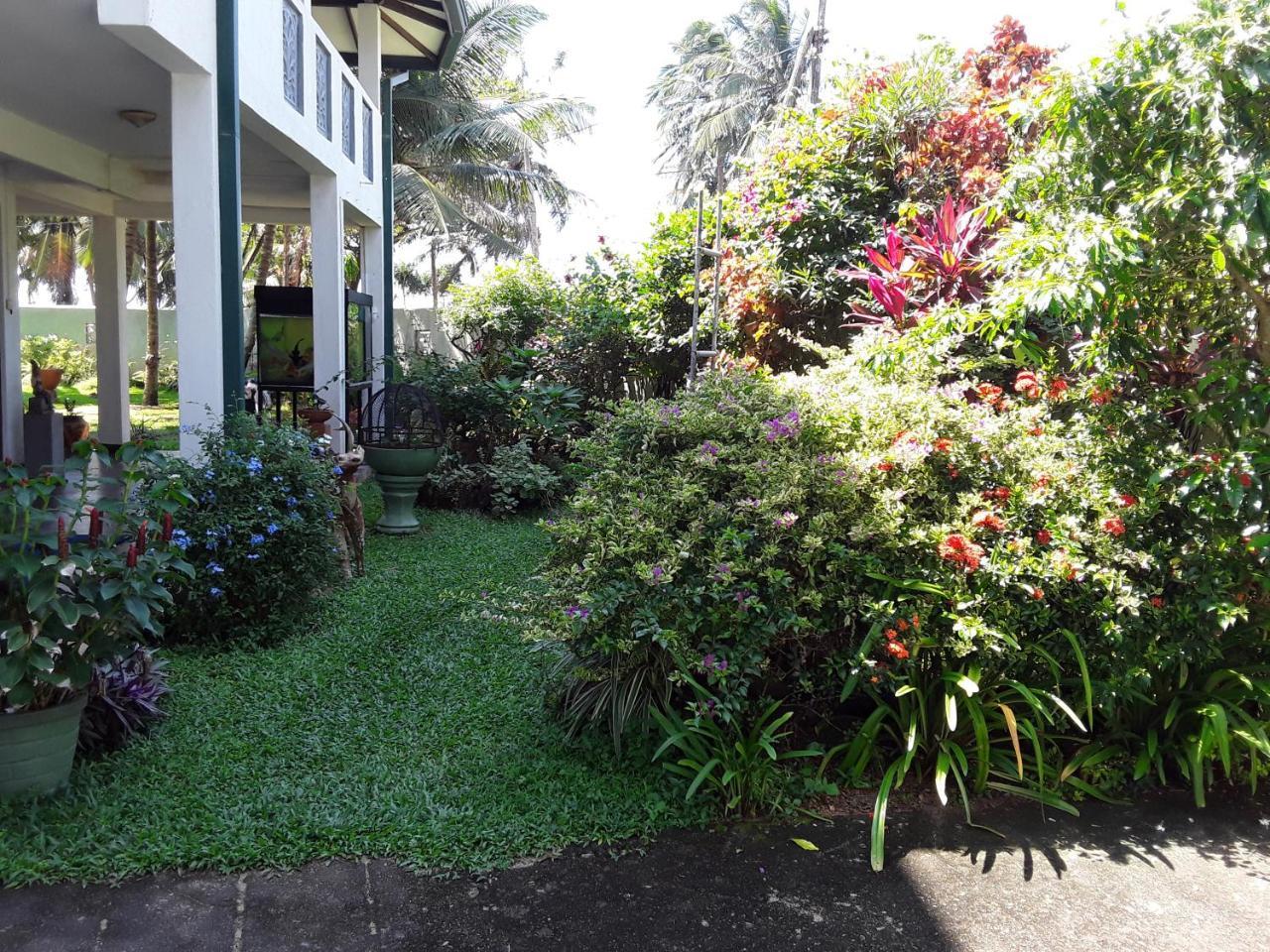 Karl Holiday Bungalow Kalutara Buitenkant foto